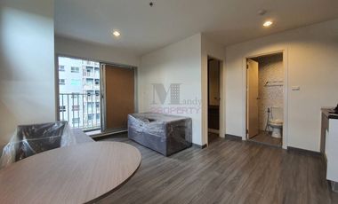 Sale The Trust Condo @BTS Erawan, Corner Unit, River view and  Pool view.