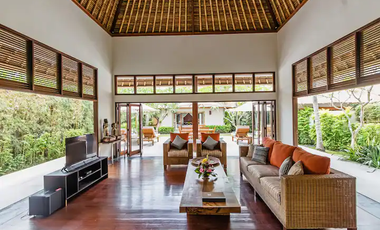 Pristine Freehold Beachside Resort In Candi Dasa