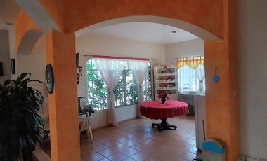 Casa campestre en venta con huerta de limón