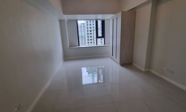 FOR SALE Amenity View Studio Unit in Mandani Bay, Mandaue City