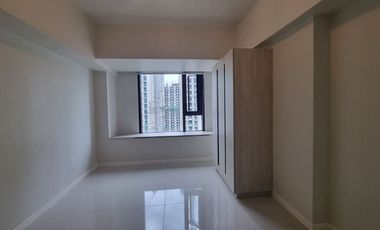 FOR SALE Amenity View Studio Unit in Mandani Bay, Mandaue City