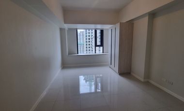 FOR SALE Amenity View Studio Unit in Mandani Bay, Mandaue City