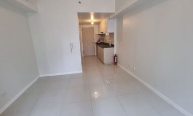 FOR SALE Amenity View Studio Unit in Mandani Bay, Mandaue City