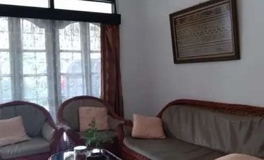 Rumah Lama Masuk Gang Area Jalan Pinang, 150 Meter Ke Pinang Raya