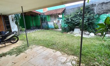 Rumah Lama Masuk Gang Area Jalan Pinang, 150 Meter Ke Pinang Raya