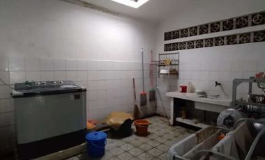 Rumah Lama Masuk Gang Area Jalan Pinang, 150 Meter Ke Pinang Raya