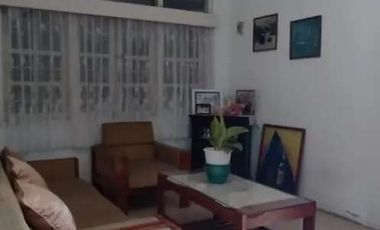 Rumah Lama Masuk Gang Area Jalan Pinang, 150 Meter Ke Pinang Raya