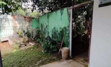 Rumah Lama Masuk Gang Area Jalan Pinang, 150 Meter Ke Pinang Raya