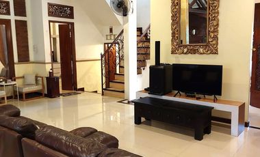 Rumah Etnik Mewah dekat Jalan Gejayan