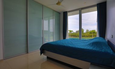 Modern Luxurious 5 bed Villa with a View