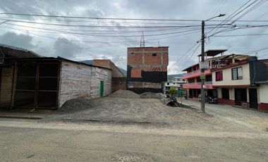 Vendo 3 Lotes Esquineros Para Construccion de Bodegas o Apartamentos