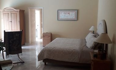 HERMOSA RESIDENCIA CON ALBERCA