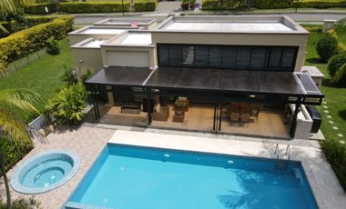 Casa campestre en venta - Mocawa