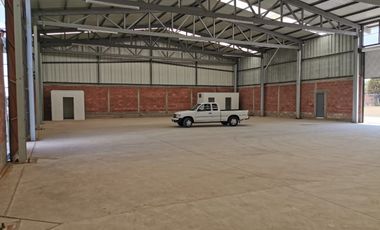 Bodega zona Industrial carretera 45 Sur esquina Montoro con doble acceso y superficie terreno de 6000mt2