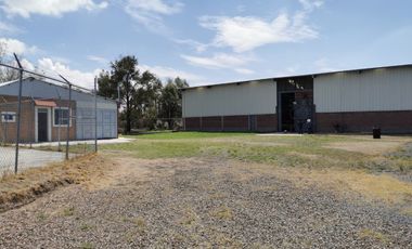 Bodega zona Industrial carretera 45 Sur esquina Montoro con doble acceso y superficie terreno de 6000mt2