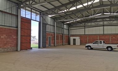 Bodega zona Industrial carretera 45 Sur esquina Montoro con doble acceso y superficie terreno de 6000mt2