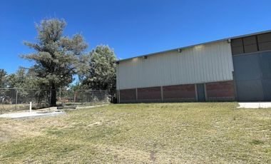 Bodega zona Industrial carretera 45 Sur esquina Montoro con doble acceso y superficie terreno de 6000mt2