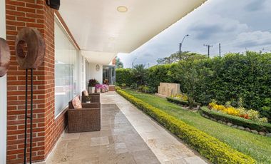 ALQUILER o VENTA  CASA - PANCE- LUXURY