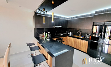 Moderna Casa en urbanización privada en venta, sector sur de Manta, Ecuador