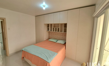 Moderna Casa en urbanización privada en venta, sector sur de Manta, Ecuador