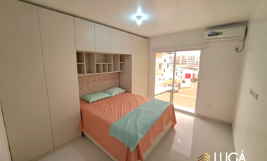 Moderna Casa en urbanización privada en venta, sector sur de Manta, Ecuador