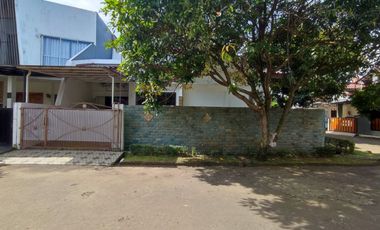 Rumah Hook 2 Lantai Siap Huni di Pisok, Bintaro Sektor 5