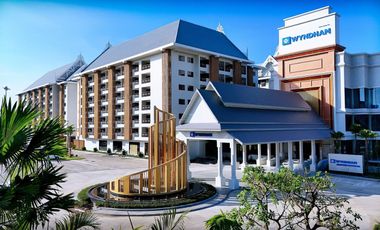 Get rental guarantee 6 % for 8 years by world class hotel brand wyndham jomtien pattaya