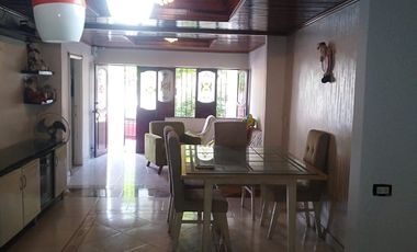 SE VENDE HERMOSA CASA PLANA EN RECREO