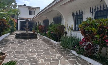 Casa estilo Colonial de un nivel en Cuernavaca