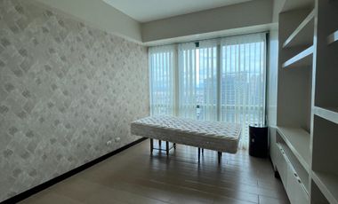 3BR 8Forbestown BGC and Antipolo Mountain View East Facing, BGC
