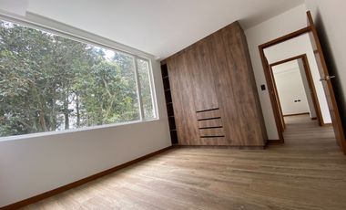 Casa en venta en tumbaco hilacril a estrenar cerca a la plaza