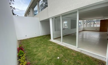 Casa en venta en tumbaco hilacril a estrenar cerca a la plaza