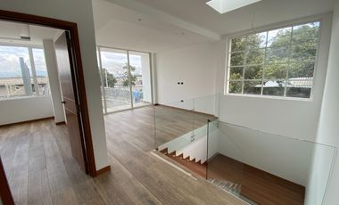 Casa en venta en tumbaco hilacril a estrenar cerca a la plaza