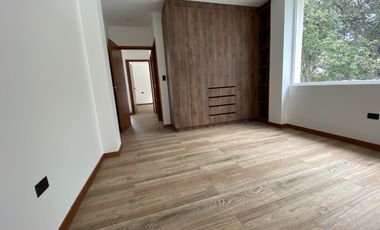 Casa en venta en tumbaco hilacril a estrenar cerca a la plaza