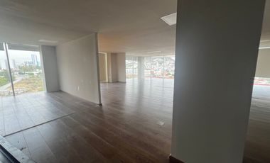 RENTA DE NIVEL DE OFICINAS EN EDIFICIO CORPORATIVO, ZONA NORTE, LEÓN, GTO.