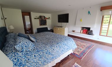 Countryhome on Double Lot in Residential Community - Llanogrande
