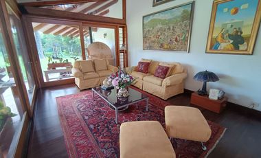 Countryhome on Double Lot in Residential Community - Llanogrande