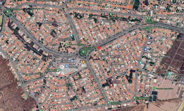 Blvd. Bugambilias, Bugambilias, Zapopan, Jalisco, México. Hermosa casa en remate bancario. Oportunidad única de inversión. no créditos.