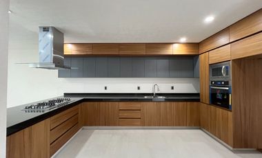 CASA NUEVA EN VENTA CON RECÁMARA EN PLANTA BAJA EN VENTA FRACC. PRADERAS ALTOZANO JUNTO A CLUB DE GOLF ALTOZANO