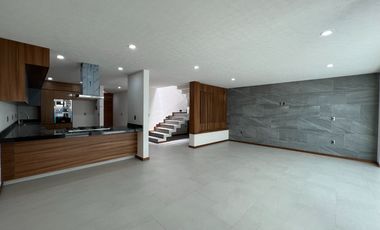 CASA NUEVA EN VENTA CON RECÁMARA EN PLANTA BAJA EN VENTA FRACC. PRADERAS ALTOZANO JUNTO A CLUB DE GOLF ALTOZANO