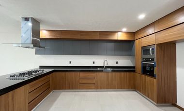 CASA NUEVA EN VENTA CON RECÁMARA EN PLANTA BAJA EN VENTA FRACC. PRADERAS ALTOZANO JUNTO A CLUB DE GOLF ALTOZANO