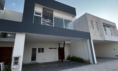 Casa en Venta en Fraccionamiento Tarragona con Amenidades