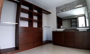 Casa en Venta nueva con roof garden en coto en Solares en Zapopan