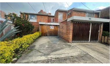 Casa en Venta ne Niza Bogota