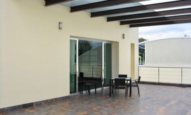 Edificio en venta. Parque Industrial DEIT. Villahermosa.