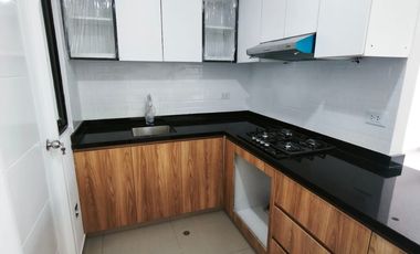 Ultimo Duplex 03 dorm. 225 m2 Av. Benavides Surco
