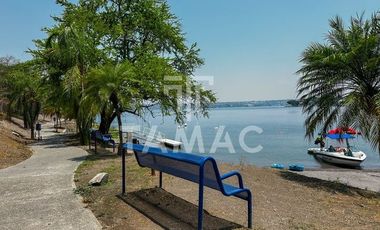VENTA DE DEPARTAMENTO EN CLUB NÁUTICO