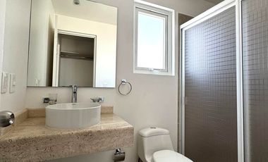 CASA EN VENTA NUEVA EN PRIVADO CON VIGILANCIA 24/7 EN LEÓN GTO ZONA NORTE