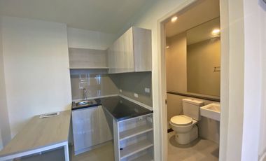 Lowest Price, Aspire Erawan Condo @ BTS Erawan, 36.8 sqm.