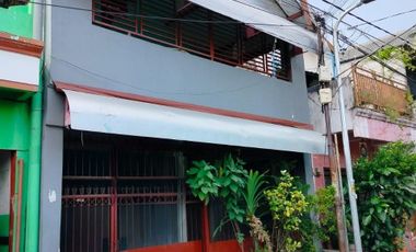 Dijual Rumah 2 lantai SHM di Banyuurip Kidul Surabaya